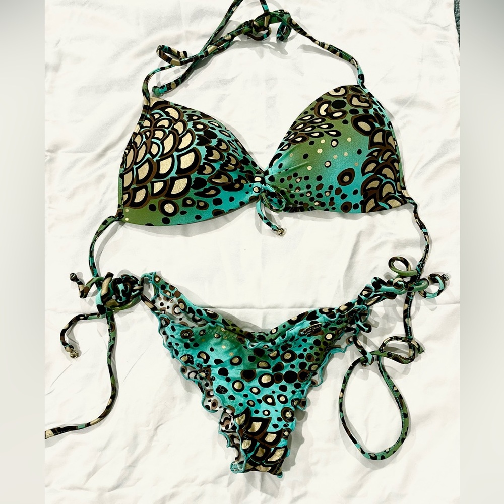 Luli fama bikini  small